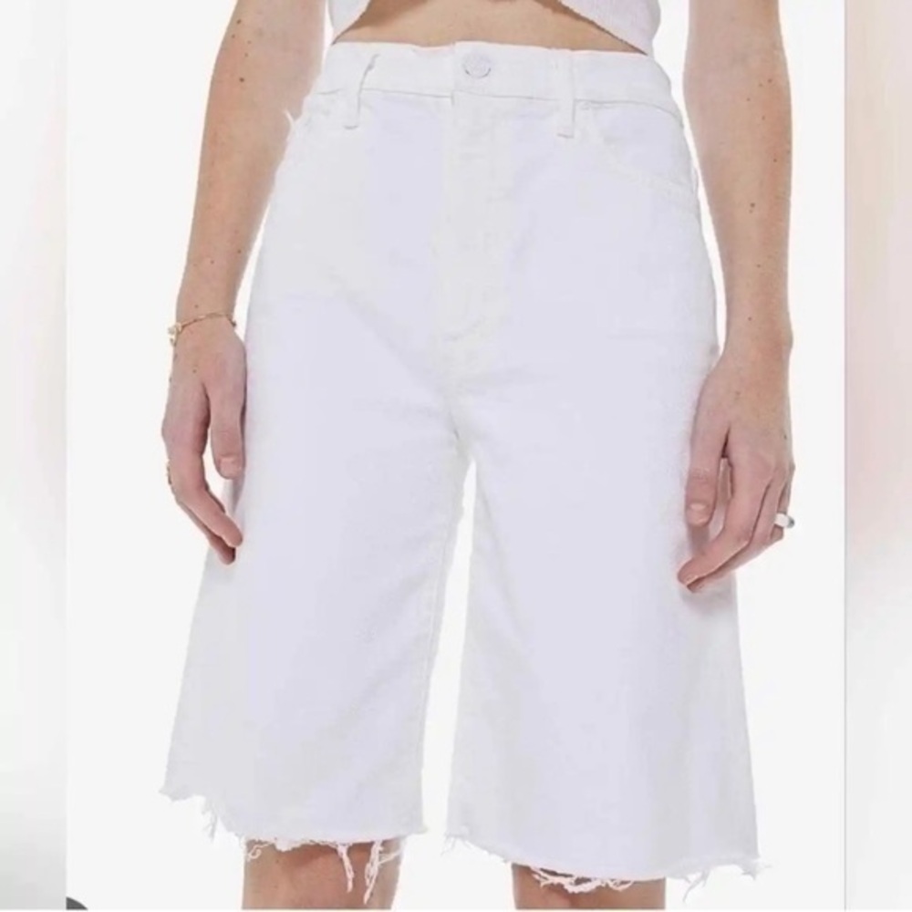 MOTHER The Undercover Knee Fray Short Totally innocent white